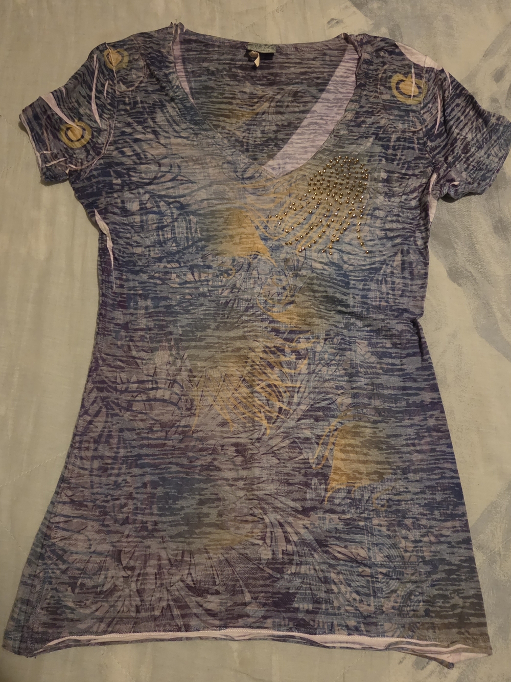 Daytrip Purple and Gold V-Neck Short Sleeve Tee with Stud Accents